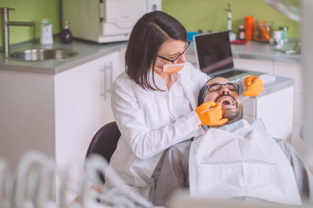 Best Emergency Tooth Extraction in Attleboro, MA